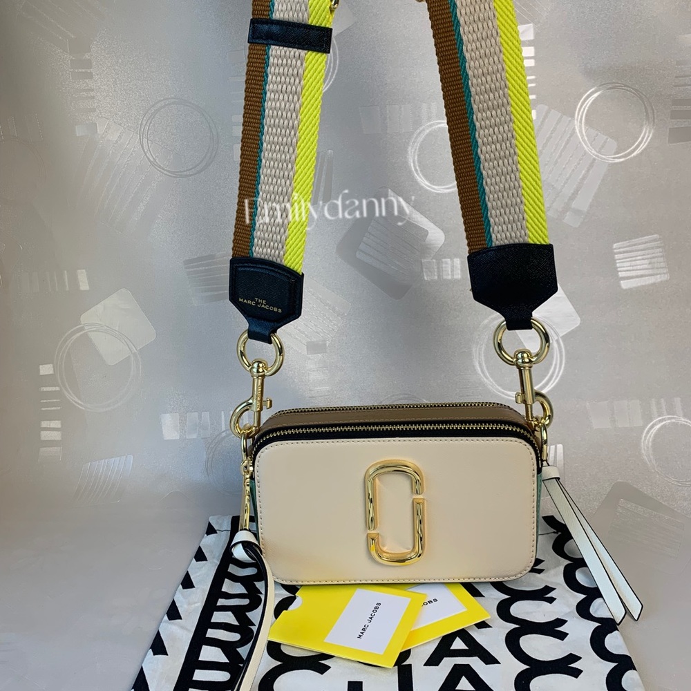 NWOT MARC JACOBS snapshot bag - Picture 7 of 9